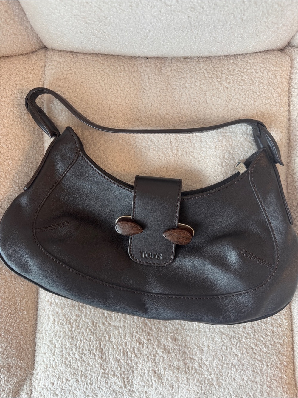 Tod's Chocolate Brown Leather Shoulder Bag with Wood-Style Clasp
